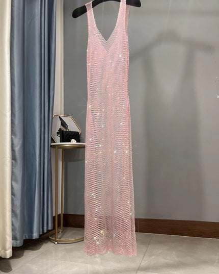 Weisses Mesh-Kleid Detail V-Ausschnitt