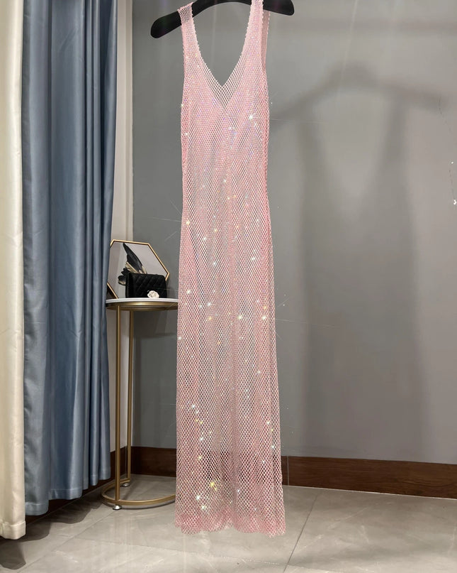 Weisses Mesh-Kleid Detail V-Ausschnitt